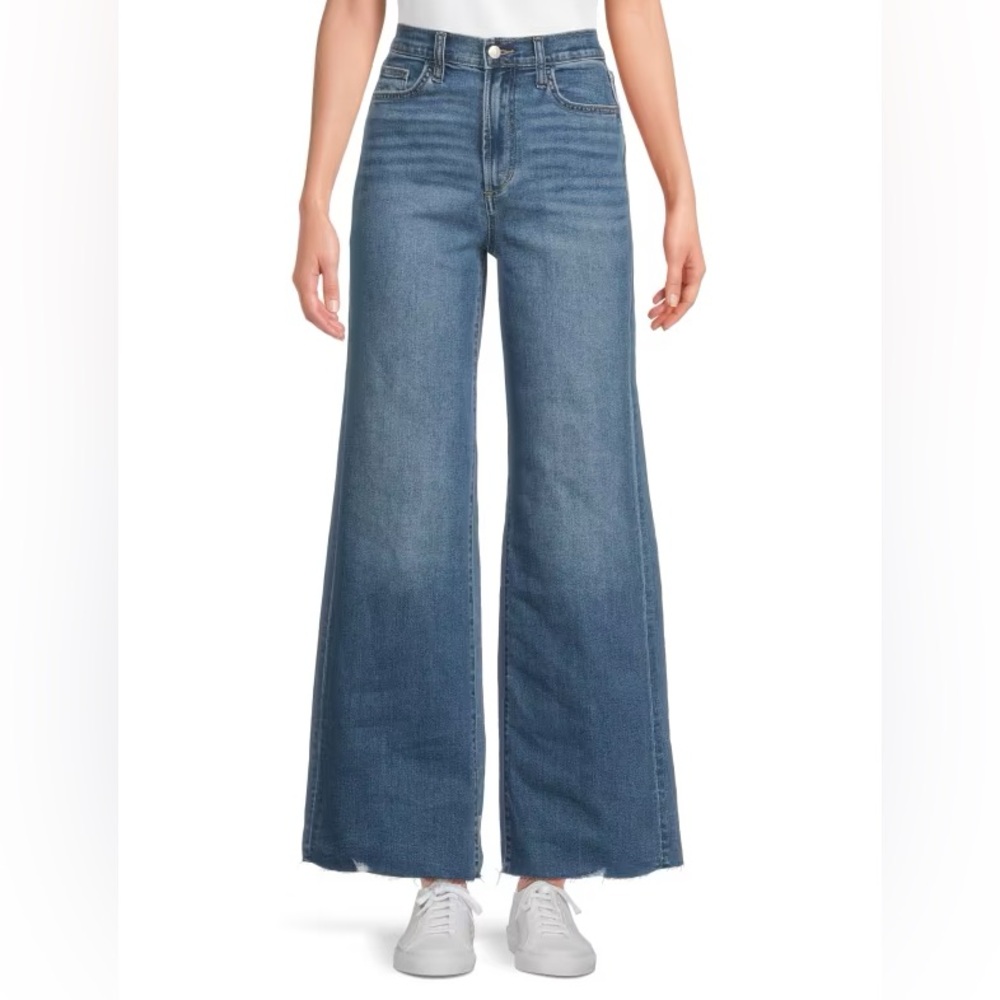 Whiskered Cotton-Blend Wide-Leg Jeans. Color: empower
